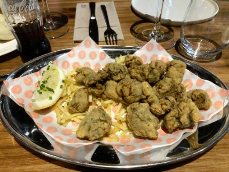 Rundreise Andalusien - Fisch essen in Sevilla